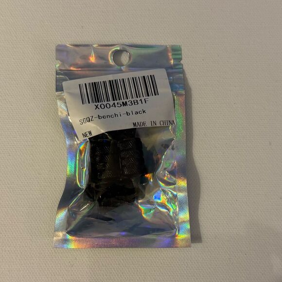 Mercedes Valve Stem Caps in Black Set of 4 NWT - Picture 4 of 4